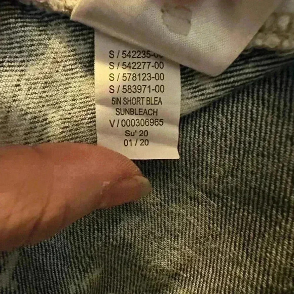 Gap Women’s Acid Wash Cutoff 5” Shorts High Rise Size 6 / 28 - Picture 7 of 8